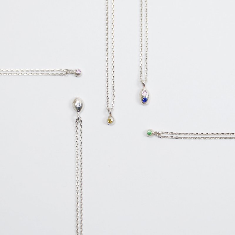 Gemstone stone necklace - สร้อยคอ - เงินแท้ สีเงิน
