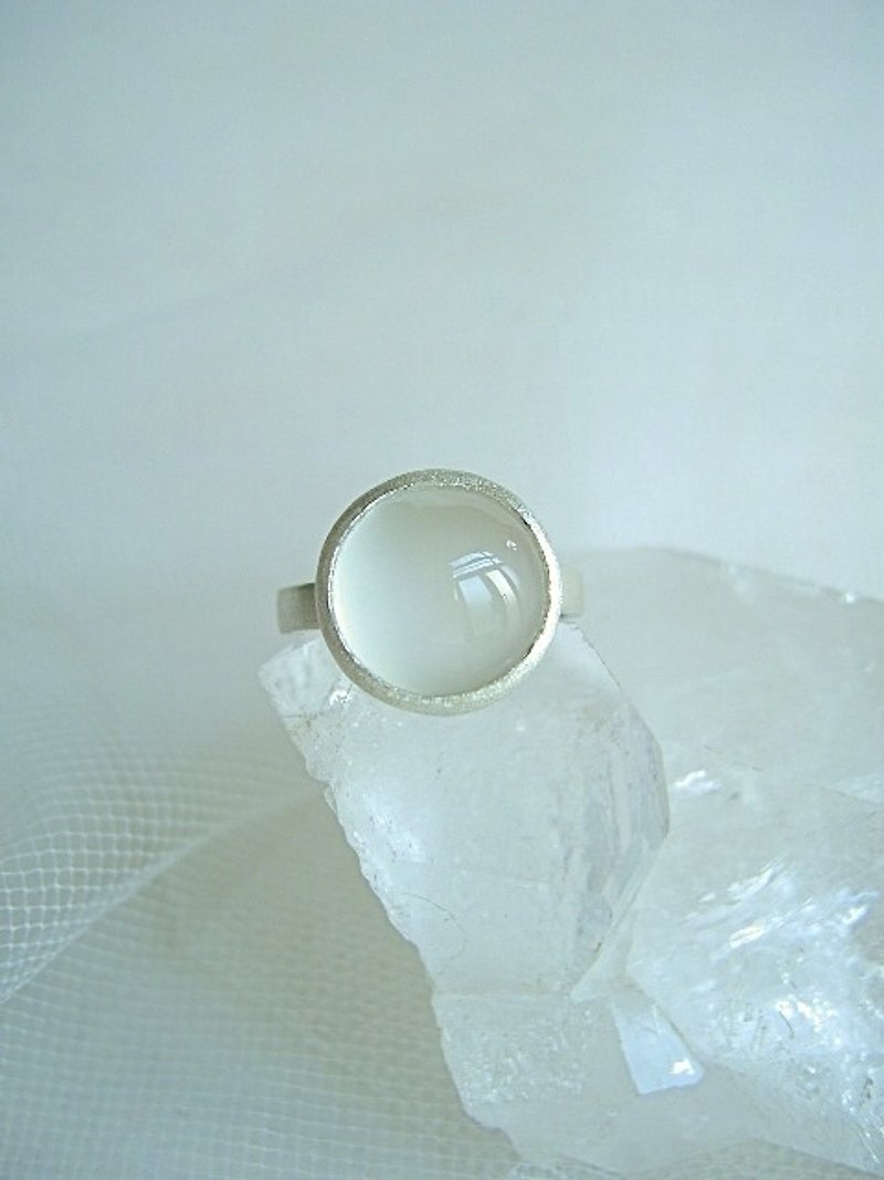 Moonstone Ring No. 13 - แหวนทั่วไป - เครื่องเพชรพลอย สีเงิน
