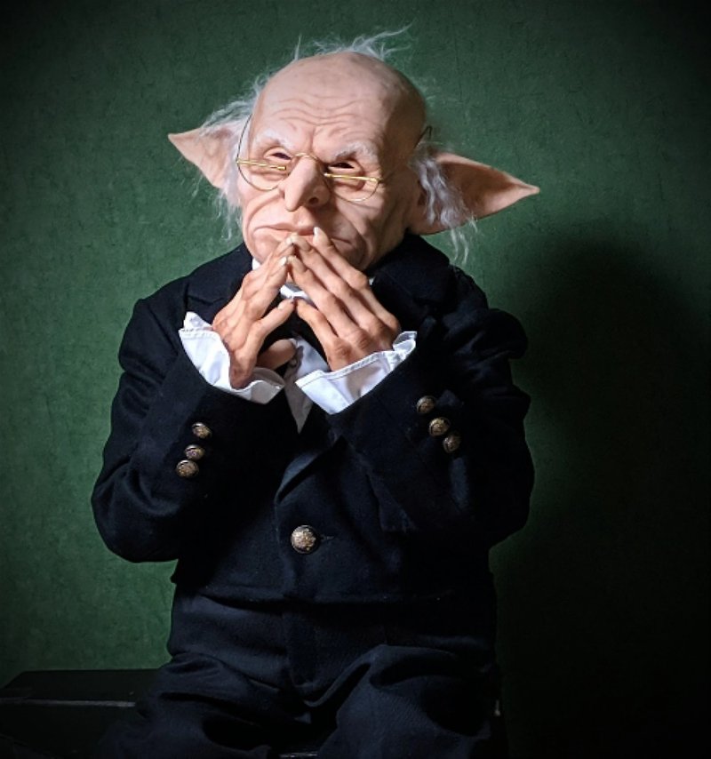 Goblin Gringotts head teller. Lifesize. 36 inches. Realistic goblin from bank - Stuffed Dolls & Figurines - Other Materials 
