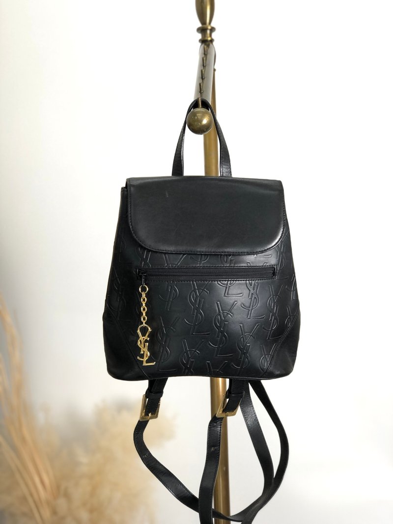【 日本直送　名牌中古包 】Yves Saint Laurent バックパック ブラック YSLチャーム PVC レザー リュック vintage xjj285 - 後背包/背包/書包 - 真皮 黑色