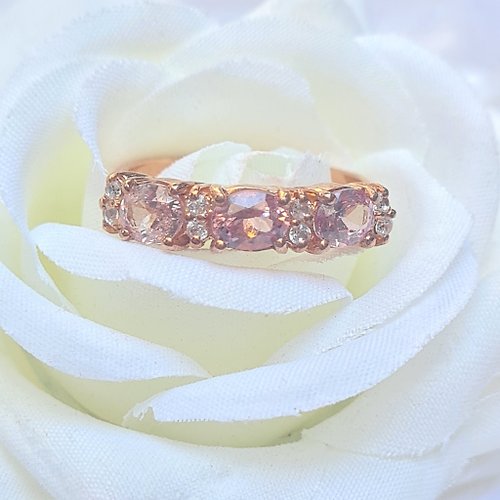 charissagemstone 天然馬來亞石榴石配白色鋯石純銀鍍玫瑰金戒指