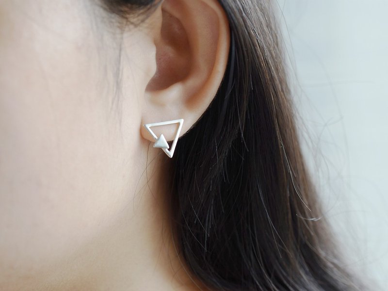 裸系 - 三角形耳環 | 925純銀 女款 可改夾式 簡約 手工銀飾 - 耳環/耳夾 - 純銀 銀色