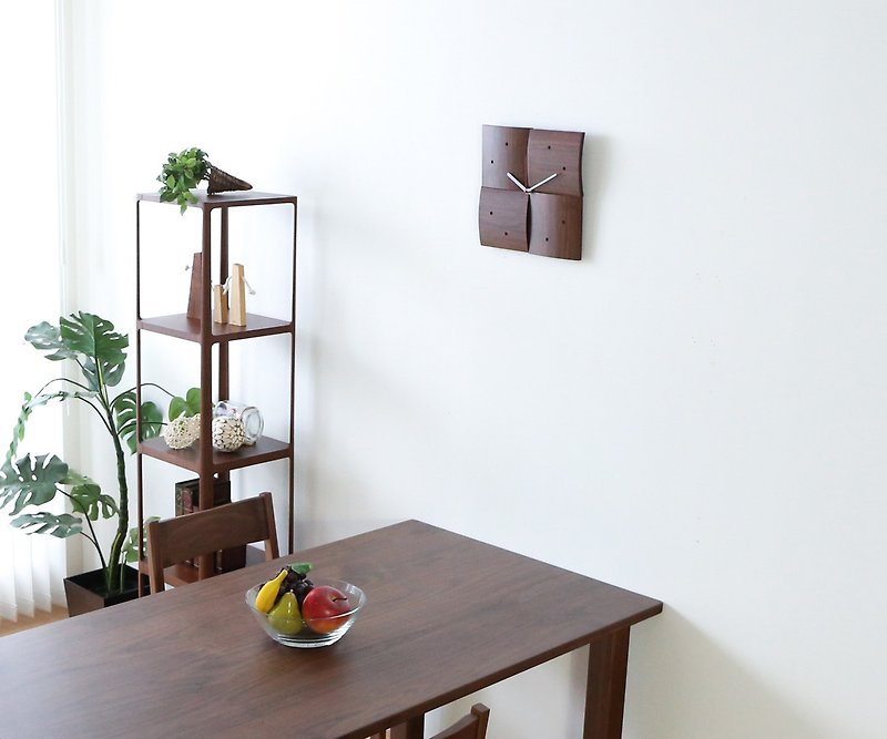 Asahikawa Furniture cosine Wall clock (R) - Clocks - Wood 