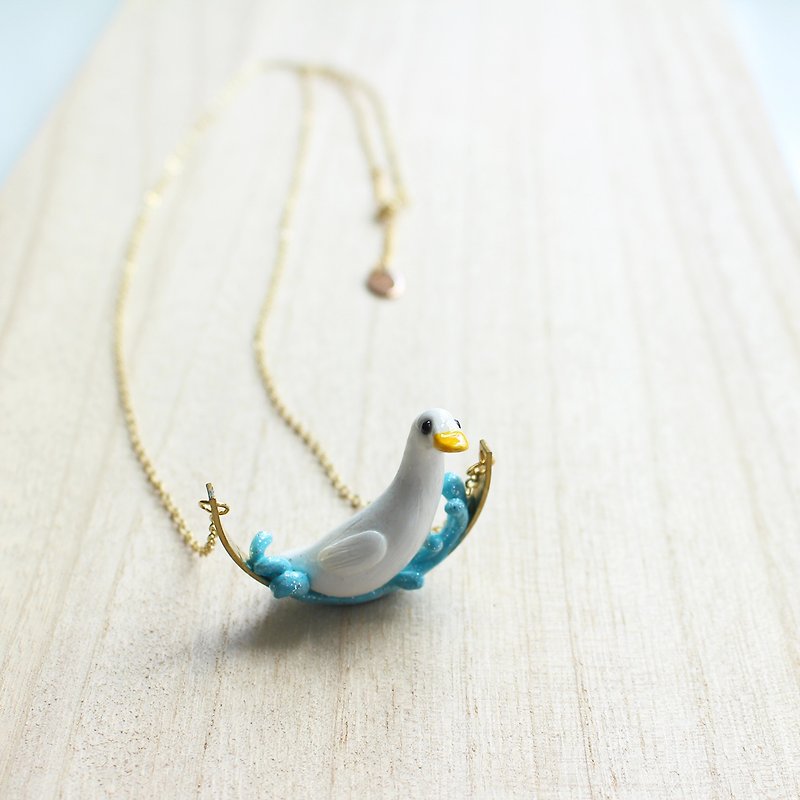 Goose long necklace ~ One of a kind gift - สร้อยคอ - ดินเผา ขาว