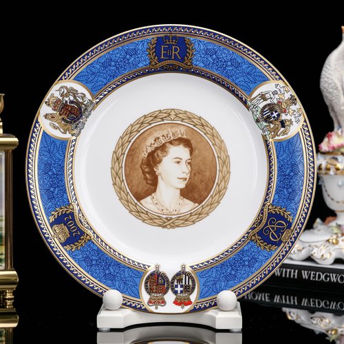 擎上閣裝飾藝術 英國製Spode 2002皇家禮贊女王即位骨瓷裝飾盤客廳掛盤