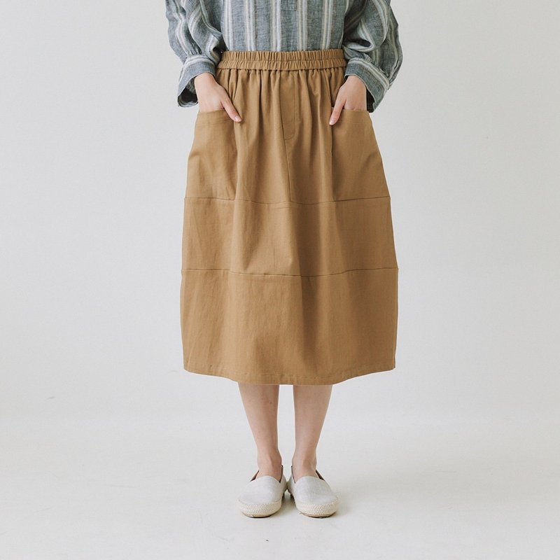 【Simply Yours】棉質拼接半身裙 卡其F - 裙子/長裙 - 棉．麻 卡其色