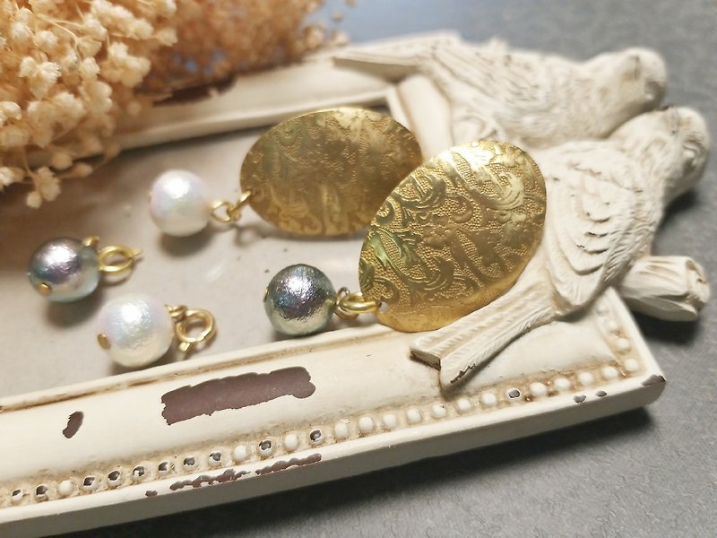 - iris - carved Bronze sheet cotton pearl earrings (replaceable) (more wear law) - Earrings & Clip-ons - Other Metals Gold