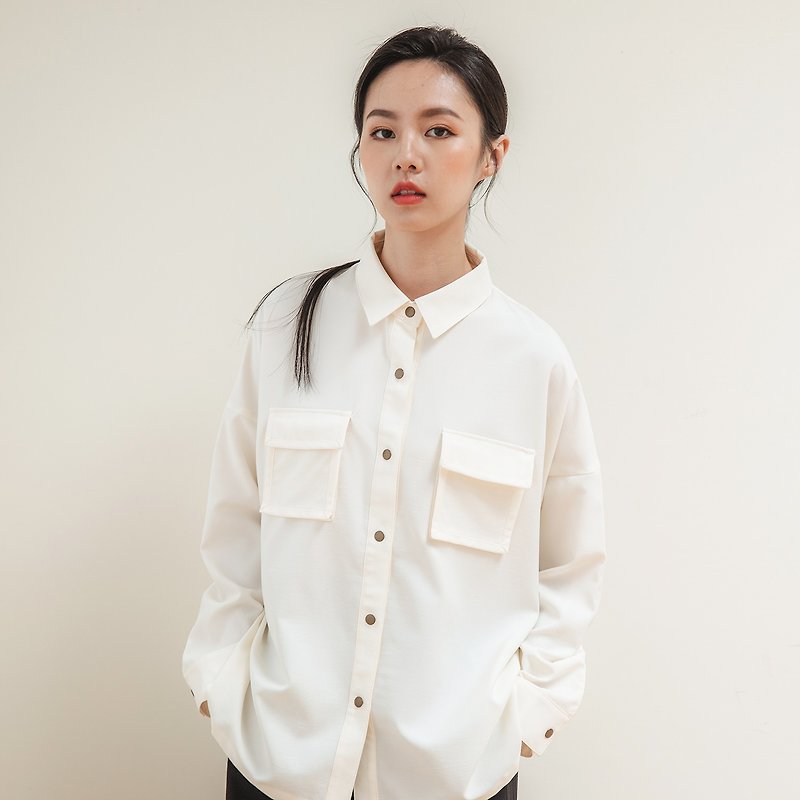 [Classic original] Gradual_Ranran big pocket shirt_CLT506_茶白 - Women's Shirts - Cotton & Hemp White