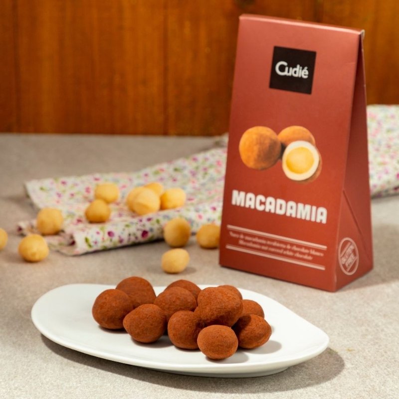 CATÀNIES MACADAMIA CatÀNIES Macadamia Chocolate - Chocolate - Fresh Ingredients 