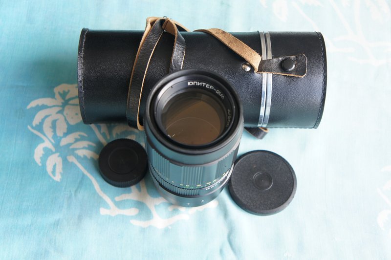 LONG FOCUS JUPITER-21M 200mm F/4 LENS FOR M42 ZENIT, PENTAX, OR BESSAFLEX camera - 相機/拍立得/底片相機 - 其他材質 