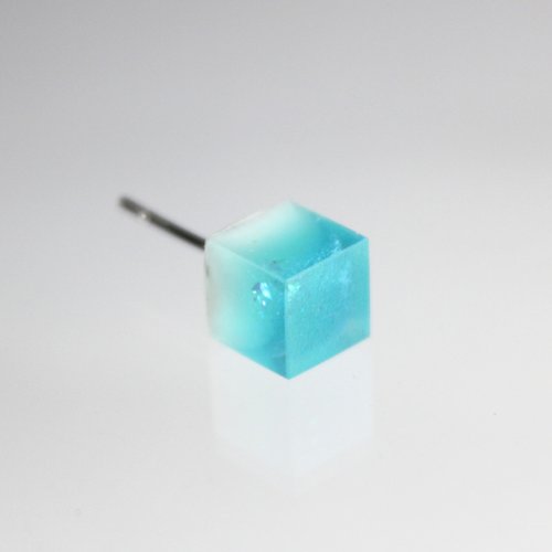 顏奇藥局 平流層 / 樹脂耳環 - 單隻 / 方形 藍綠 閃爍