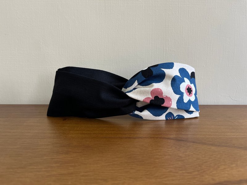 雙拼髮帶 / 那朵大大的藍花  - 黑 - 髮箍/髮帶 - 棉．麻 黑色