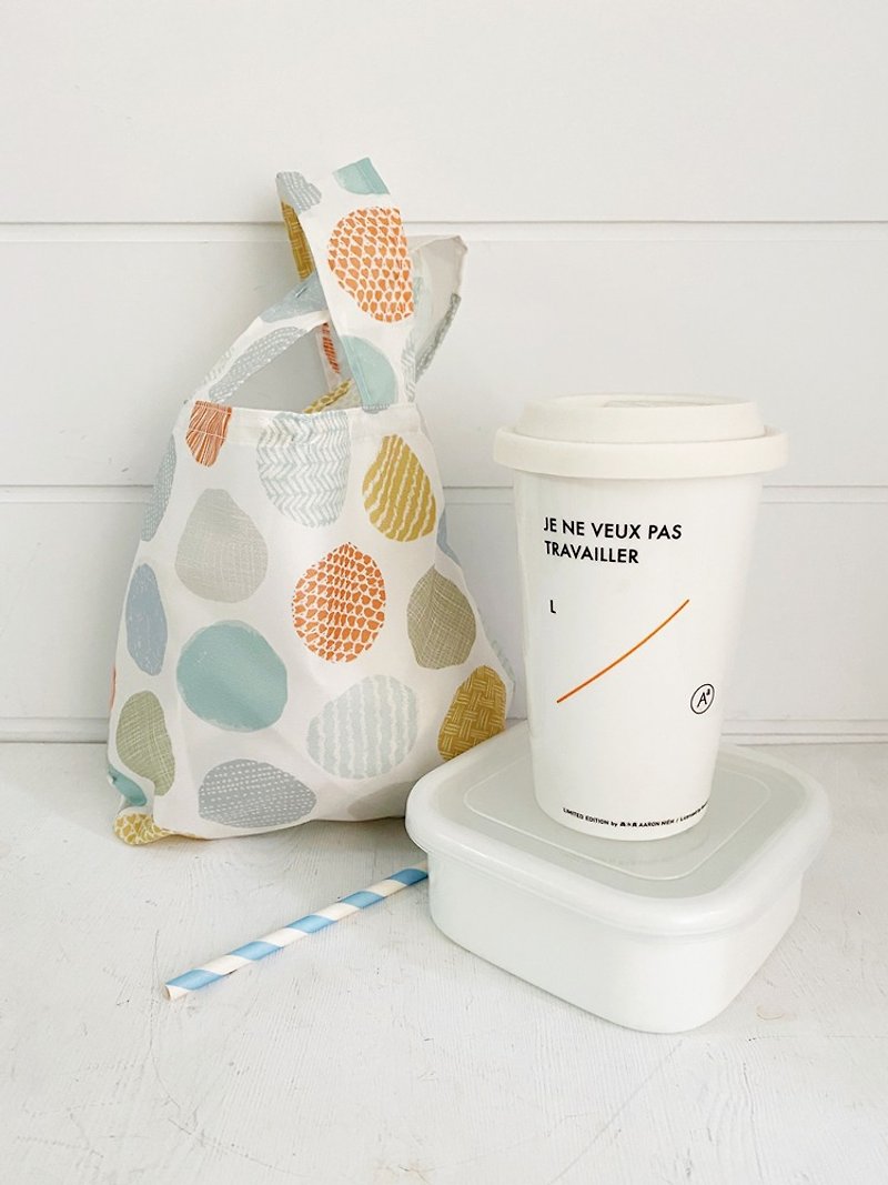 hairmo color circle waterproof and environmentally friendly breakfast. Lunch bag/beverage bag - กระเป๋าถือ - วัสดุกันนำ้ หลากหลายสี