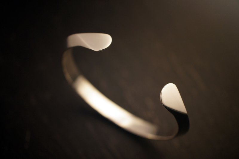 925 Sterling silver Deuce Bangle (B111) - 手鍊/手環 - 純銀 銀色