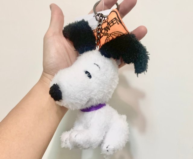 Halloween Snoopy keychain - Shop fatdaywithSNOOPY Keychains - Pinkoi
