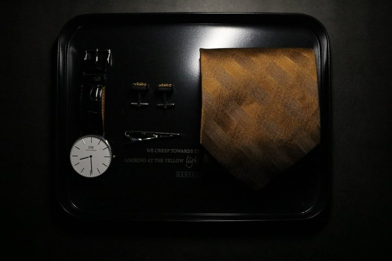 復古金色暗條紋領帶紳士風正裝necktie - 領帶/領帶夾 - 絲．絹 金色