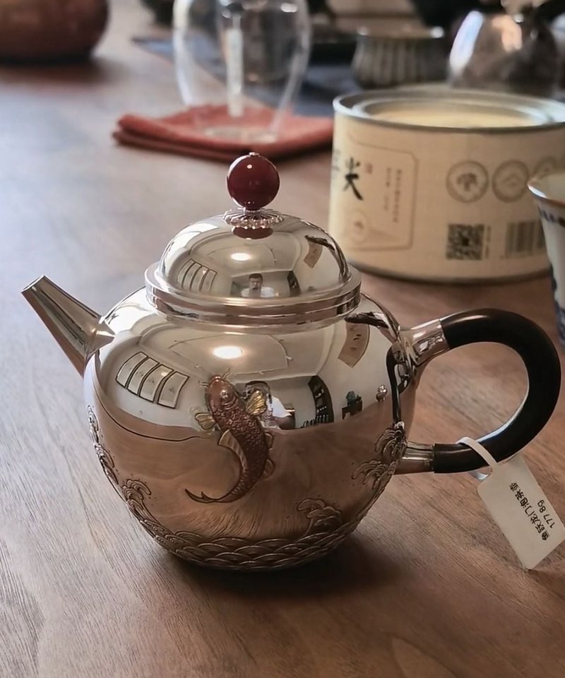 尚幀品大師系列 寸彥同大師手造 魚躍龍門 純銀壺 純銀公杯 240cc - 茶壺/茶杯/茶具 - 純銀 