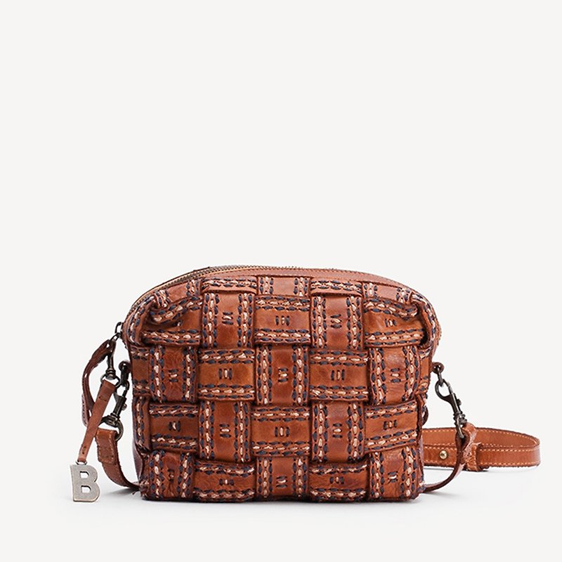 [Spain BIBA] Payson Pay2l cross-woven leather cross-body bag classic Brown woven bag - Messenger Bags & Sling Bags - Genuine Leather Brown