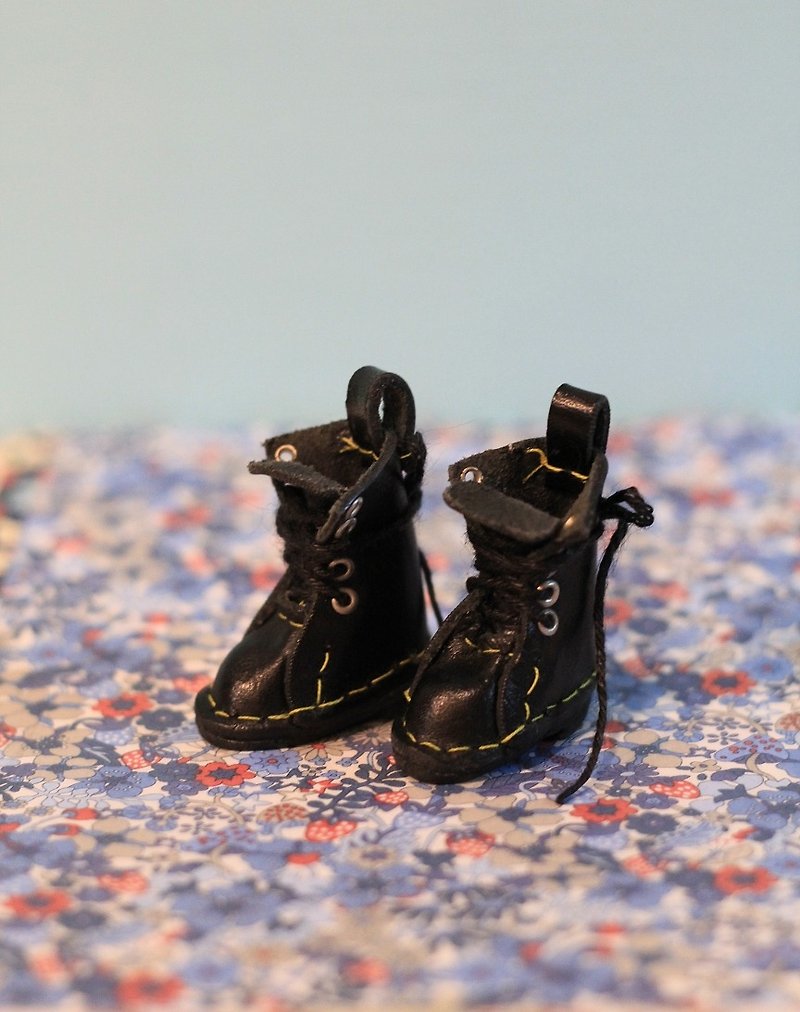 手工製皮革馬汀黑色娃靴,小布Neo Blythe、莉卡Licca可以穿 - 女款休閒鞋 - 真皮 黑色