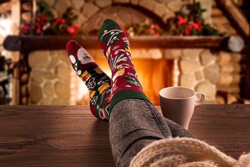 快樂聖誕 - 不對稱襪子 - 襪子 - 棉．麻 綠色