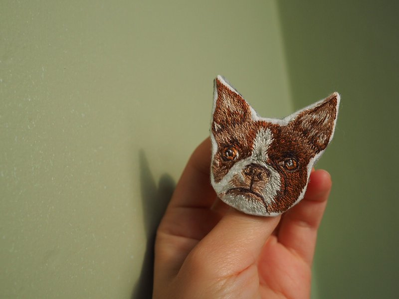 Hand Embroidered Doggy Brooch . Hand Embroidery/ Hand made/ Animal series/ gifts - Brooches - Cotton & Hemp Brown