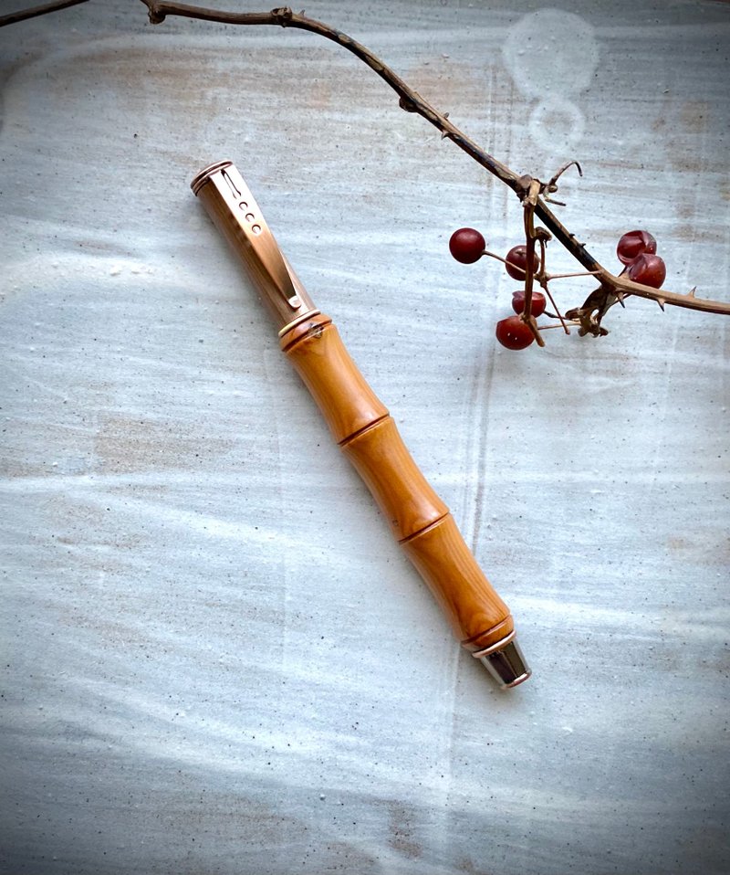 Taiwan Yew Bamboo Ball Pen - Rollerball Pens - Wood 