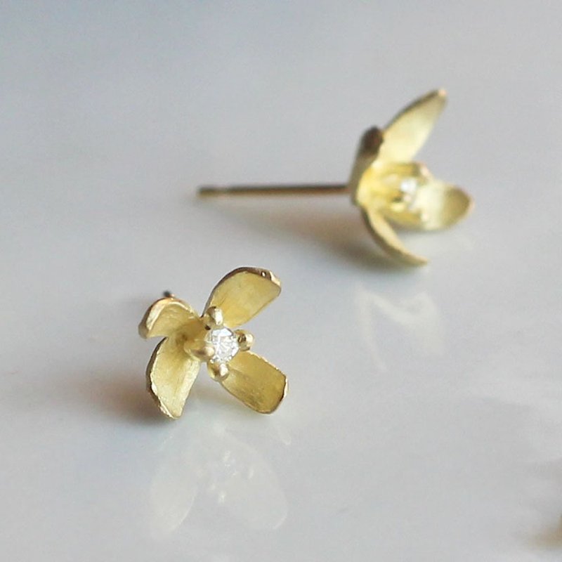 18K gold Mizuhikisou stud earrings - Earrings & Clip-ons - Precious Metals Gold