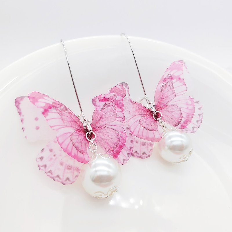 Daqian design simulation flying sweet powder 3 layer tulle butterfly earrings gift lover Xie Shiyan - ต่างหู - ผ้าฝ้าย/ผ้าลินิน สึชมพู