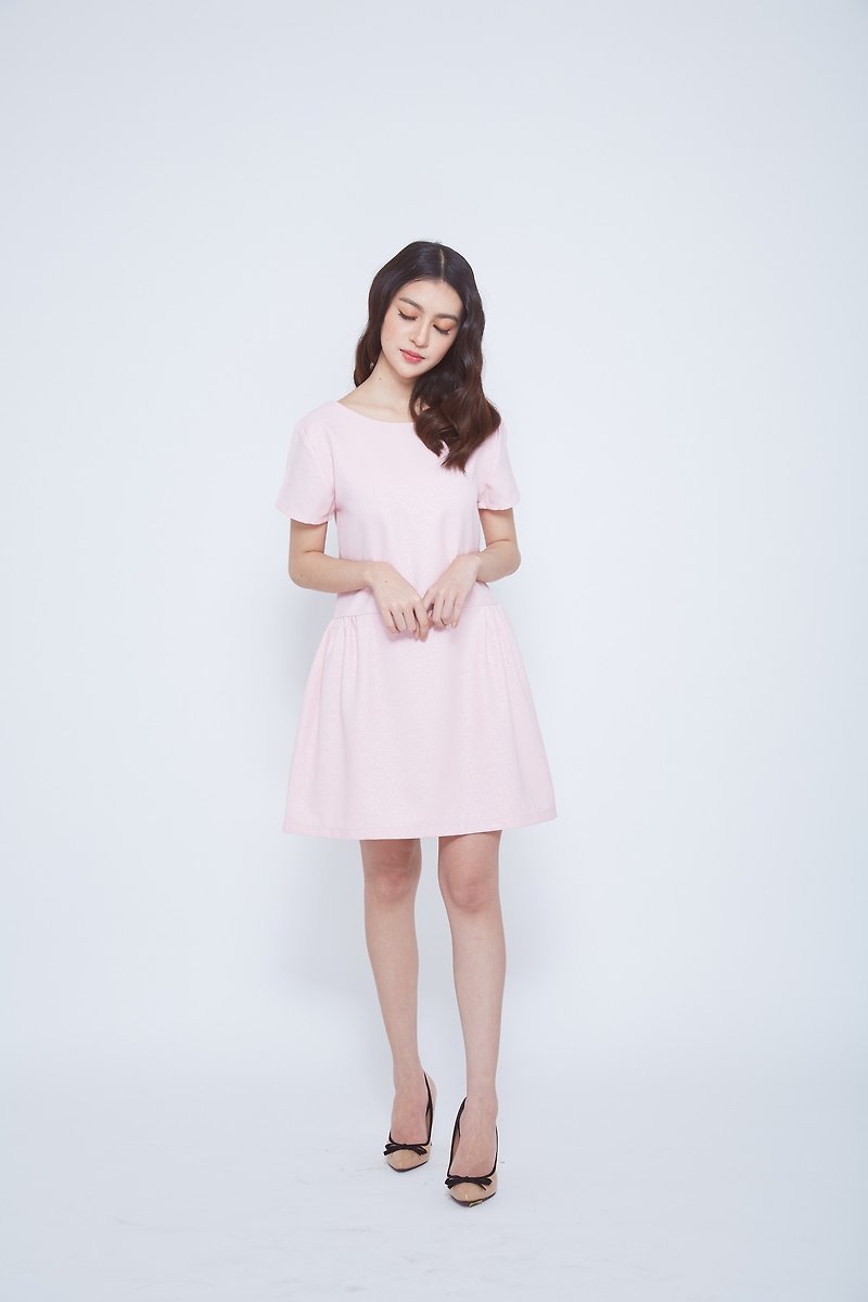 V Back Dolly dress (pink) - 連身裙 - 聚酯纖維 粉紅色