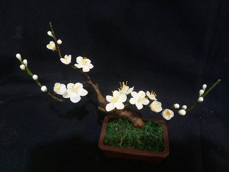 kehto artificial clay plum blossom / 1 person - จัดดอกไม้/ต้นไม้ - ดินเหนียว 