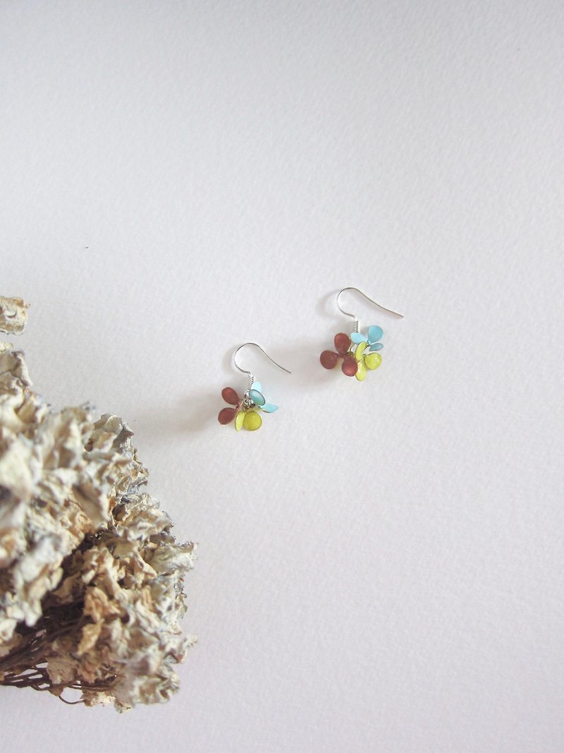 The Late Spring Hydrangea Earrings - Earrings & Clip-ons - Other Materials Multicolor