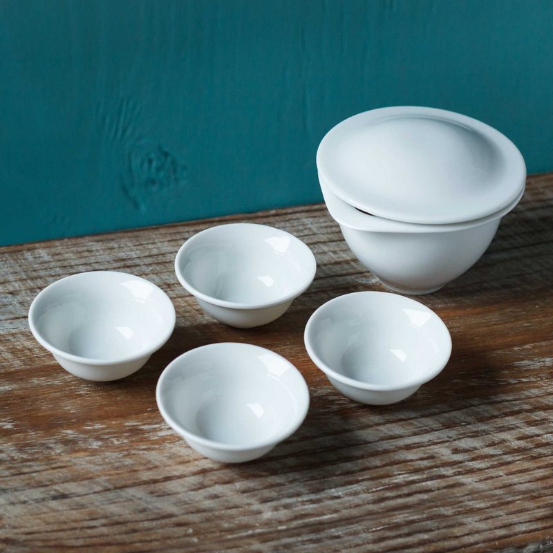 しぼり出し急須セット・湯呑4個付き・ホワイト – Yamatsu - 茶壺/茶杯/茶具 - 陶 白色
