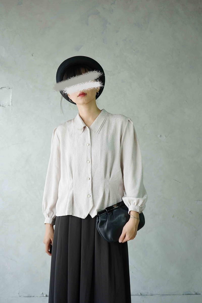 尋寶古著-新藝術浮雕質感米白雙層領復古襯衫 - 女襯衫 - 聚酯纖維 白色