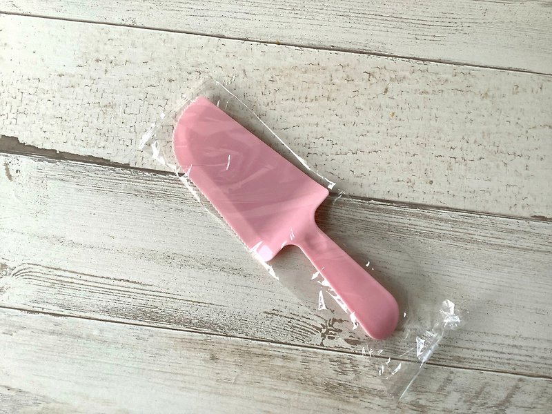Plus purchase area cute cake knife - Cutlery & Flatware - Other Materials Pink
