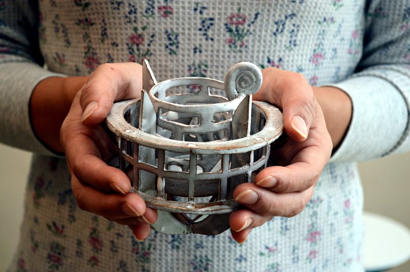 壁掛け式陶製燭台　幻燈ランタン#7 - 香氛蠟燭/燭台 - 陶 