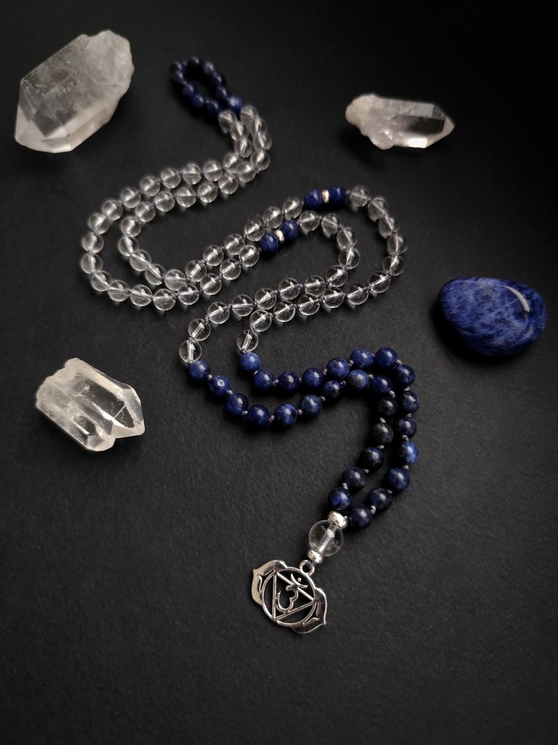 Mala AJNA - Sodalite and Quartz Rosary, Third Eye Chakra Japa 108 bead mala - สร้อยคอ - เครื่องประดับพลอย สีน้ำเงิน