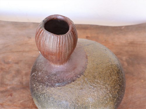 備前焼 花入れ h3-042 - ショップ 宗兵衛窯 花瓶・植木鉢 - Pinkoi