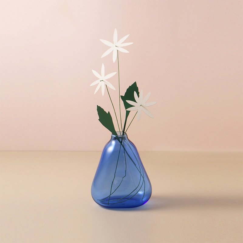 好玻 x 紙物-小花日盒/花器禮盒組-Adorable&茉莉花 - 花瓶/花器 - 紙 白色