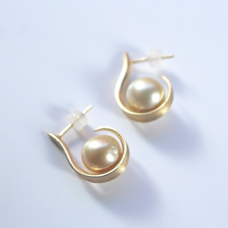 Waves II Earrings Gold - Earrings & Clip-ons - Gemstone 
