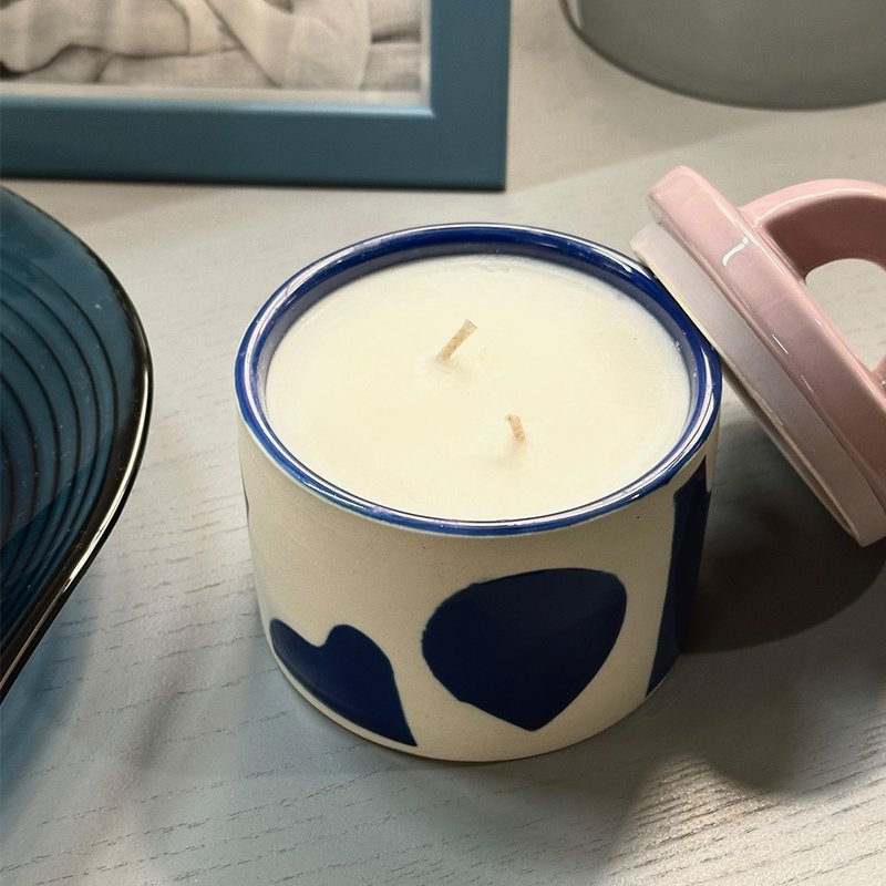 【英國 MÆGEN】Pablo 附蓋陶瓷蠟燭-青脆蘋果 /200g - 香氛蠟燭/燭台 - 瓷 多色