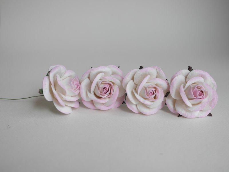 Paper Flower, 20 DIY pieces mulberry big rose size 4.5 cm., pink brush colors. - 其他 - 紙 粉紅色