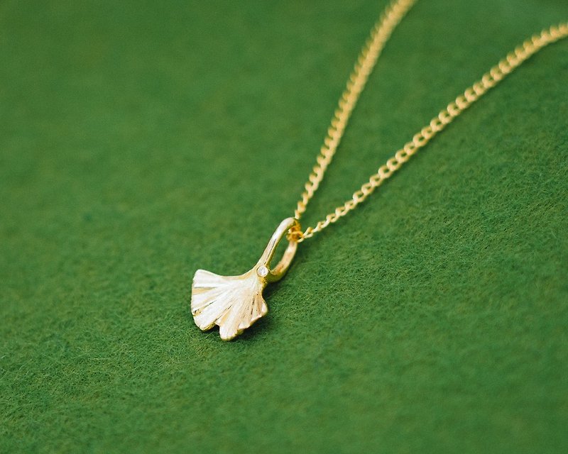 18K Gingko Leaf - Japanese jewelry - pendant chain - Gingko jewelry - Autumn - สร้อยคอ - เครื่องประดับ สีทอง