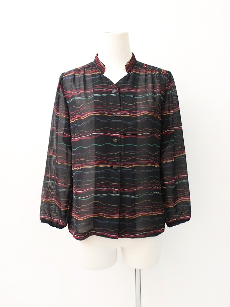 Retro rainbow lines black long sleeve vintage shirt - special Vintage blouse - เสื้อเชิ้ตผู้หญิง - เส้นใยสังเคราะห์ สีดำ