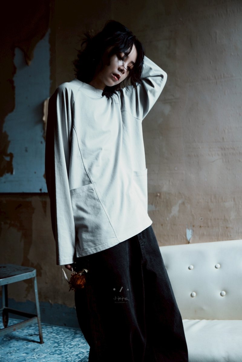 小我獨家 南山tower雙口袋中磅長袖 - 2色 - 雙口淺灰 - 女 T 恤 - 棉．麻 灰色