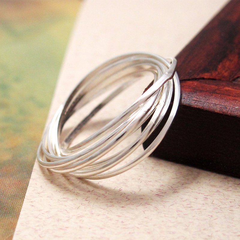 Light Loop Multi-ring/Multi-Circle Styling 925 Silver Ring - General Rings - Sterling Silver Gray