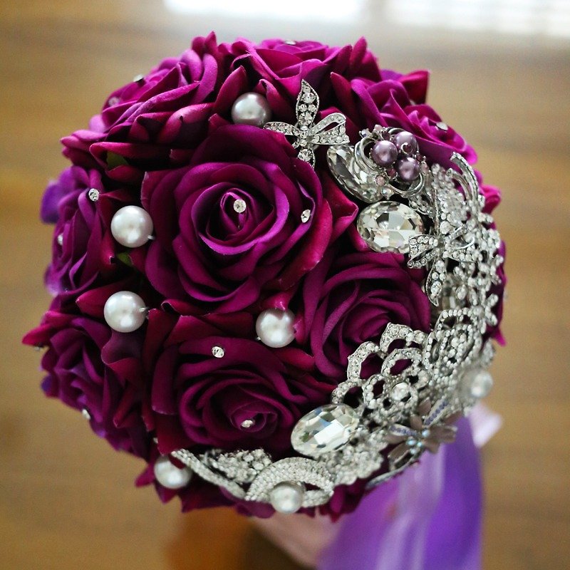 Camellia Bridal Purple flannel Rose Bouquet Shiny bouquet at the wedding Brooch bouquet Royal Wedding - Plants - Other Materials 