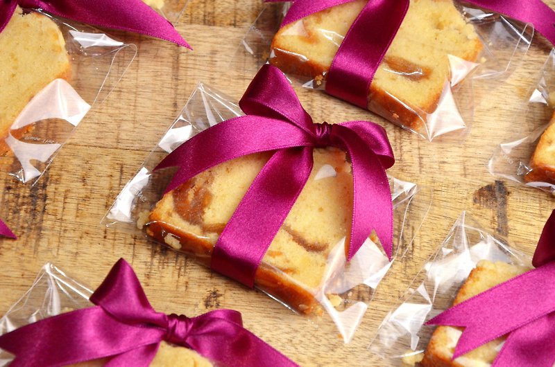 [Mr. Takamatsu handmade brownie monopoly] ribbon - caramel apple pastry pound cake - เค้กและของหวาน - อาหารสด สีแดง