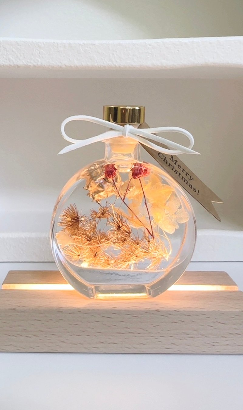 【聖誕禮物】浮游花瓶 夜燈 不凋花 乾燥花 交換禮物 聖誕禮物 - 乾燥花/永生花 - 植物．花 