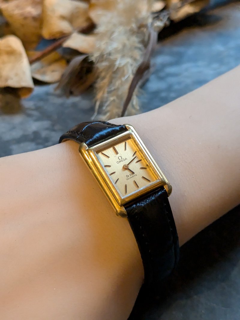 OMEGA  de ville Quartz 中古石英錶 - 女錶 - 其他金屬 金色