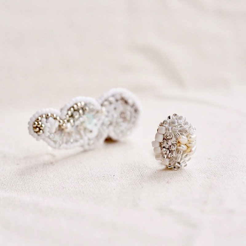 Cloud shaped earring c - Earrings & Clip-ons - Other Materials White